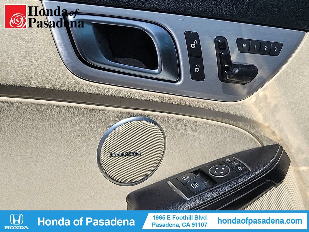 Used 2013 Mercedes-Benz SLK 250 image 13
