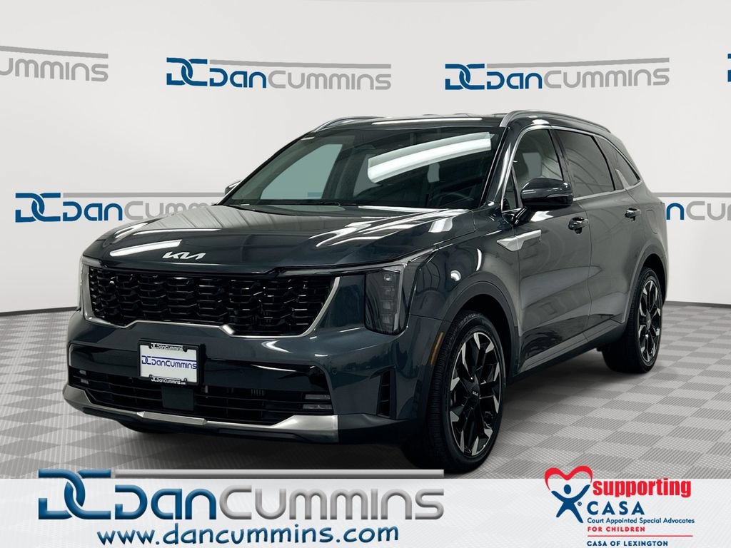 Used 2025 Kia Sorento EX FWD image 1
