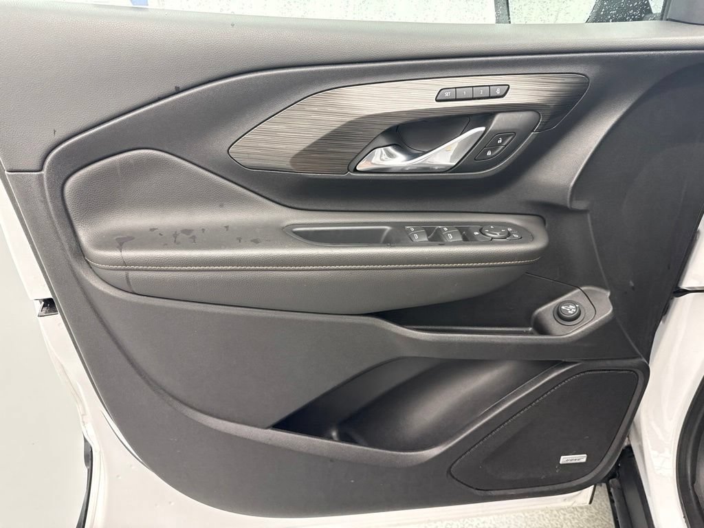 Used 2020 GMC Terrain SLT w/ Preferred Package FWD image 18