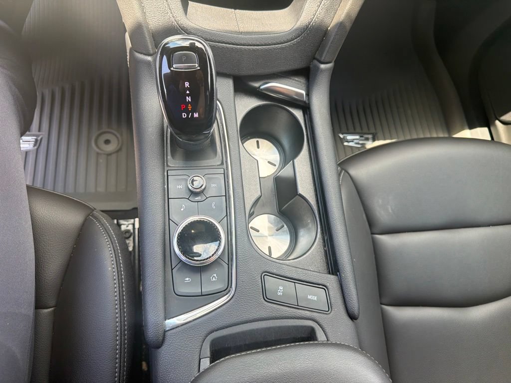 Used 2021 Cadillac XT6 Luxury AWD/4WD image 16