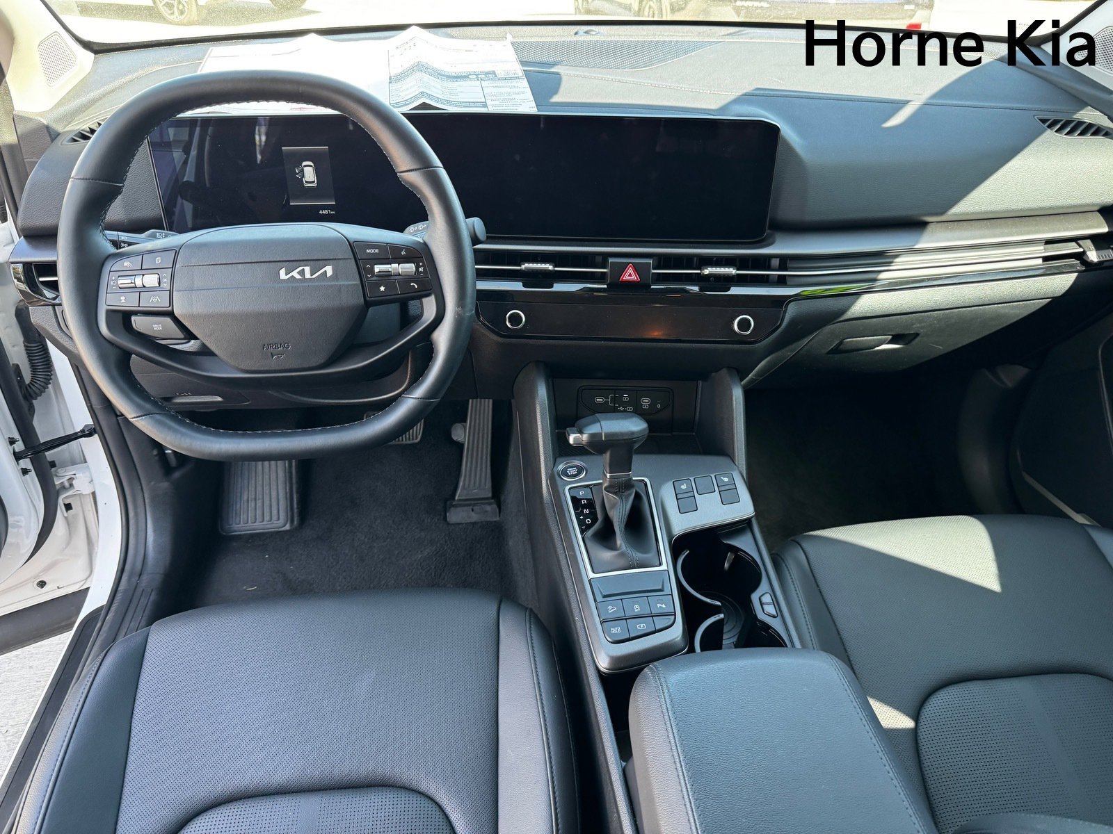 New 2026 Kia Sportage EX image 12