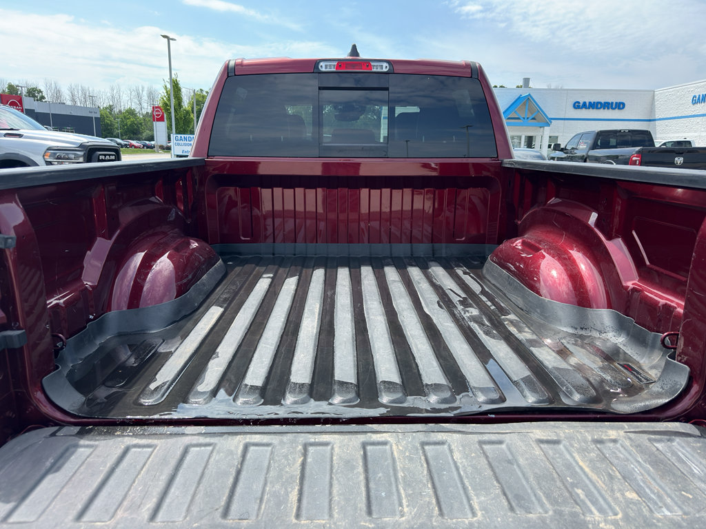 Used 2023 RAM 1500 Laramie AWD/4WD image 8