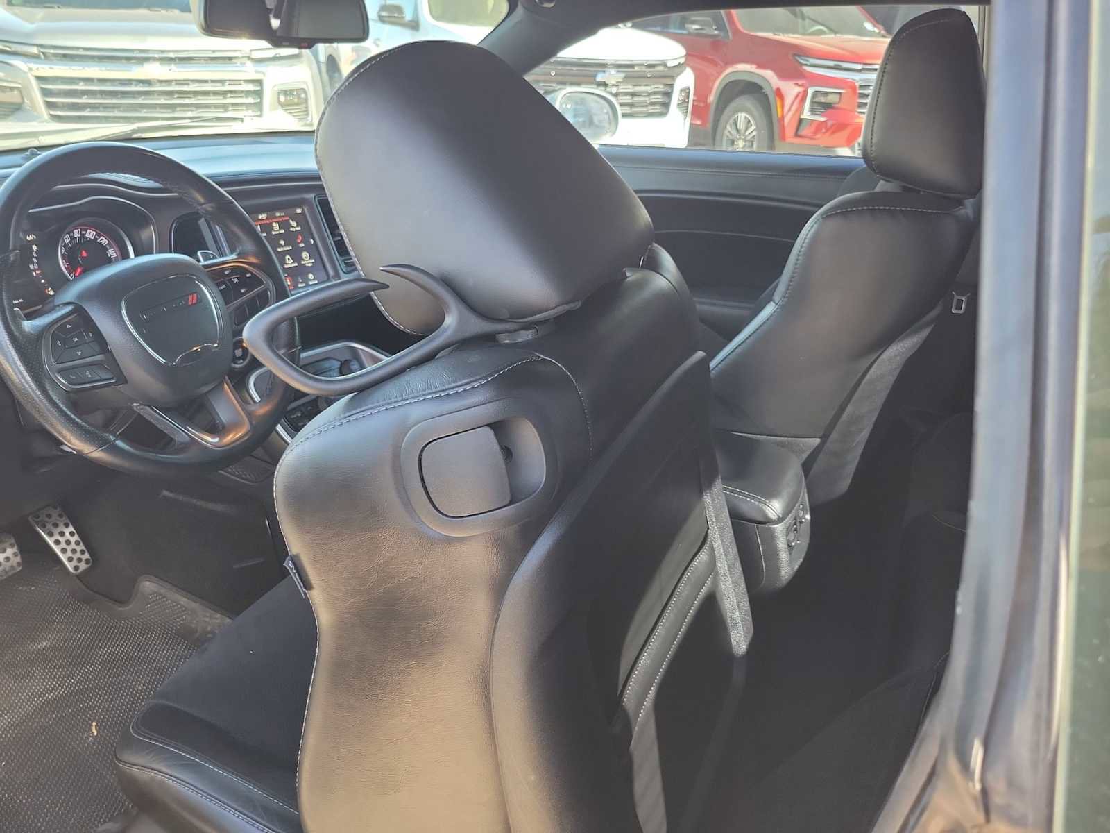 Used 2022 Dodge Challenger GT w/ Plus Package image 12