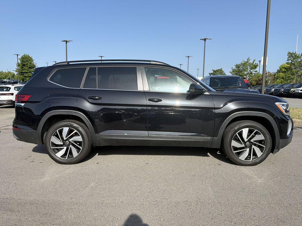 Used 2024 Volkswagen Atlas SE FWD image 6