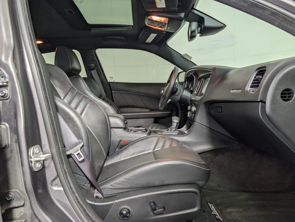 Used 2016 Dodge Charger SRT w/ Harman/Kardon Audio Group RWD image 11