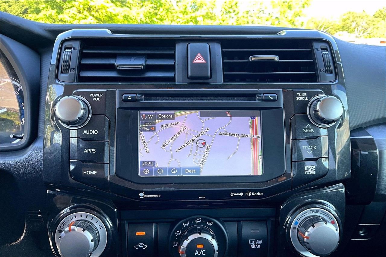 Used 2018 Toyota 4Runner TRD Off-Road image 13