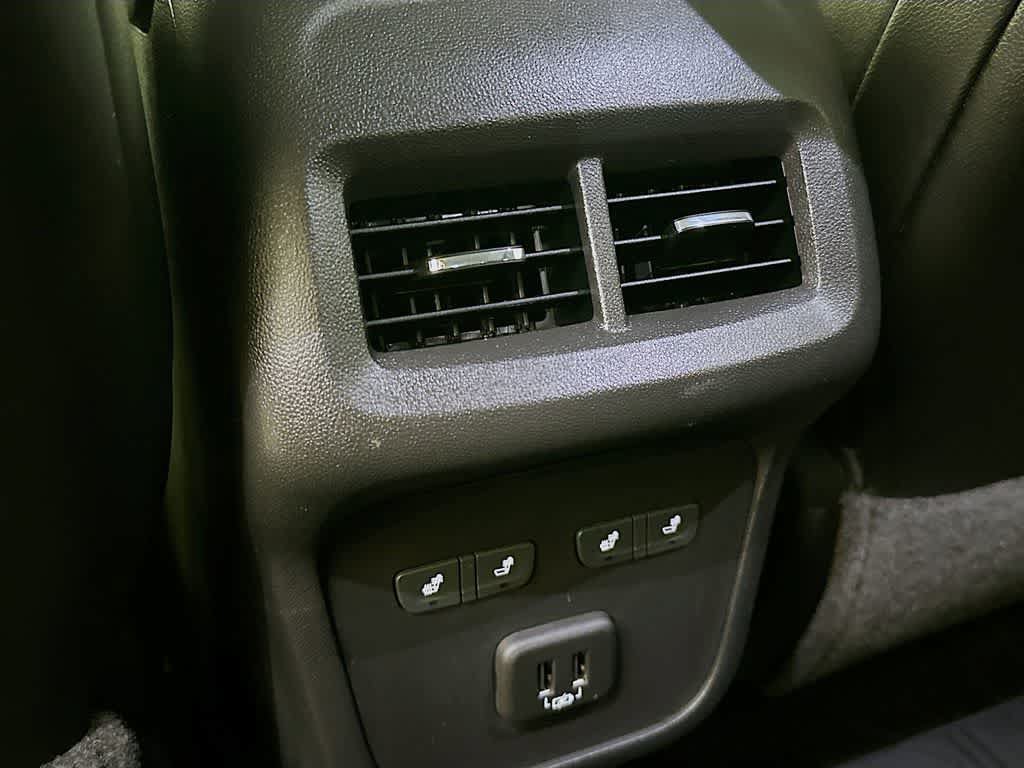 Used 2020 Chevrolet Equinox Premier FWD image 13