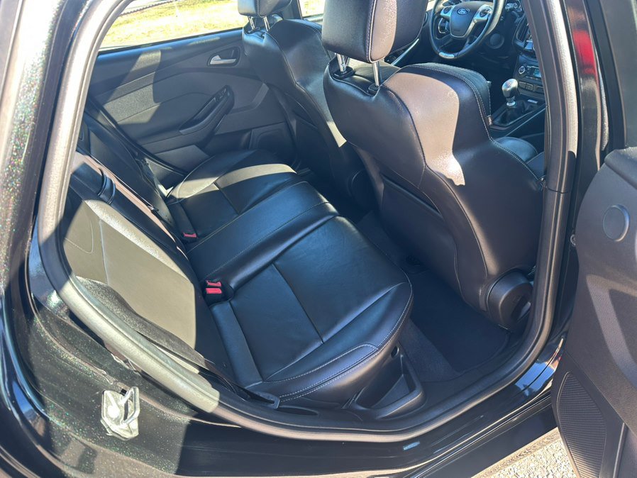 Used 2014 Ford Focus ST w/ Equipment Group 202A image 14