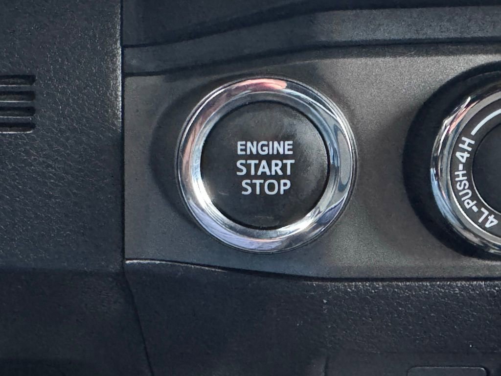 Used 2019 Toyota Tacoma TRD Off-Road image 6