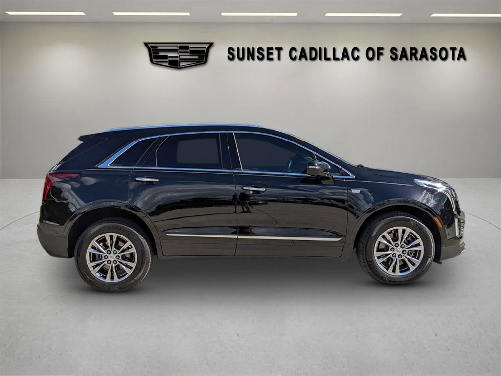 Certified 2022 Cadillac XT5 Premium Luxury w/ Technology Package image 3