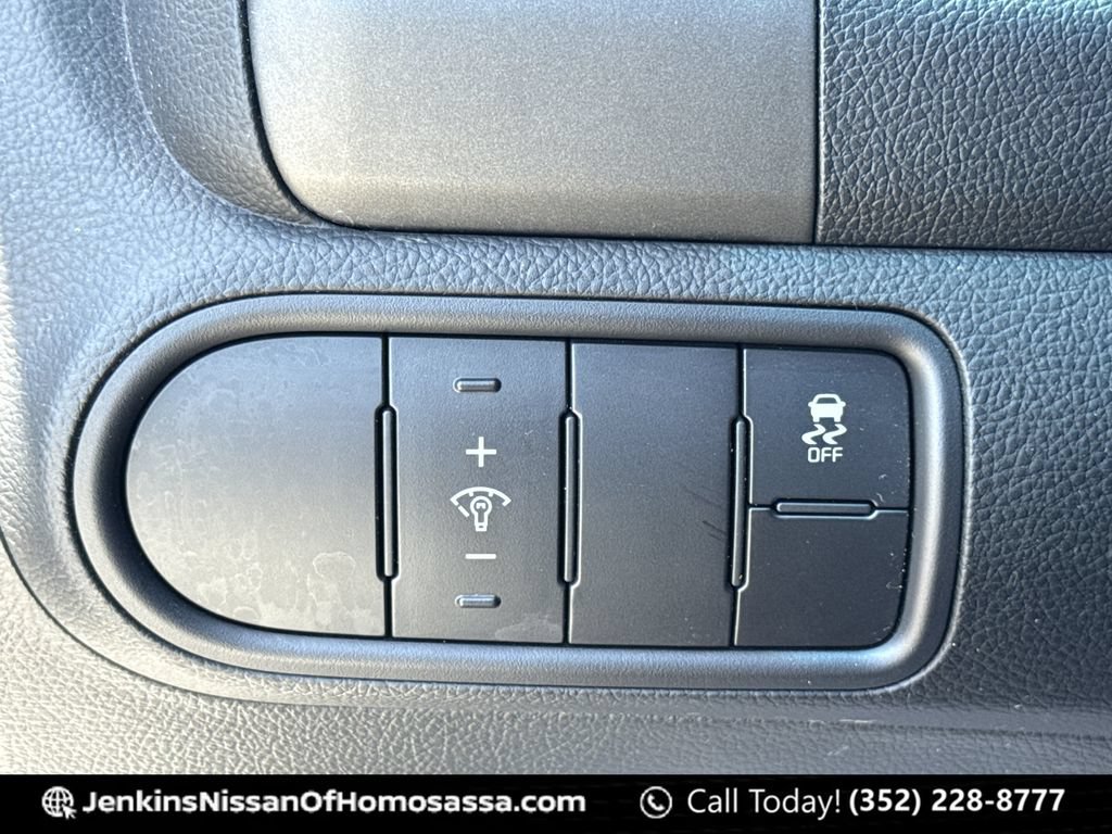 Used 2018 Kia Forte LX FWD image 36