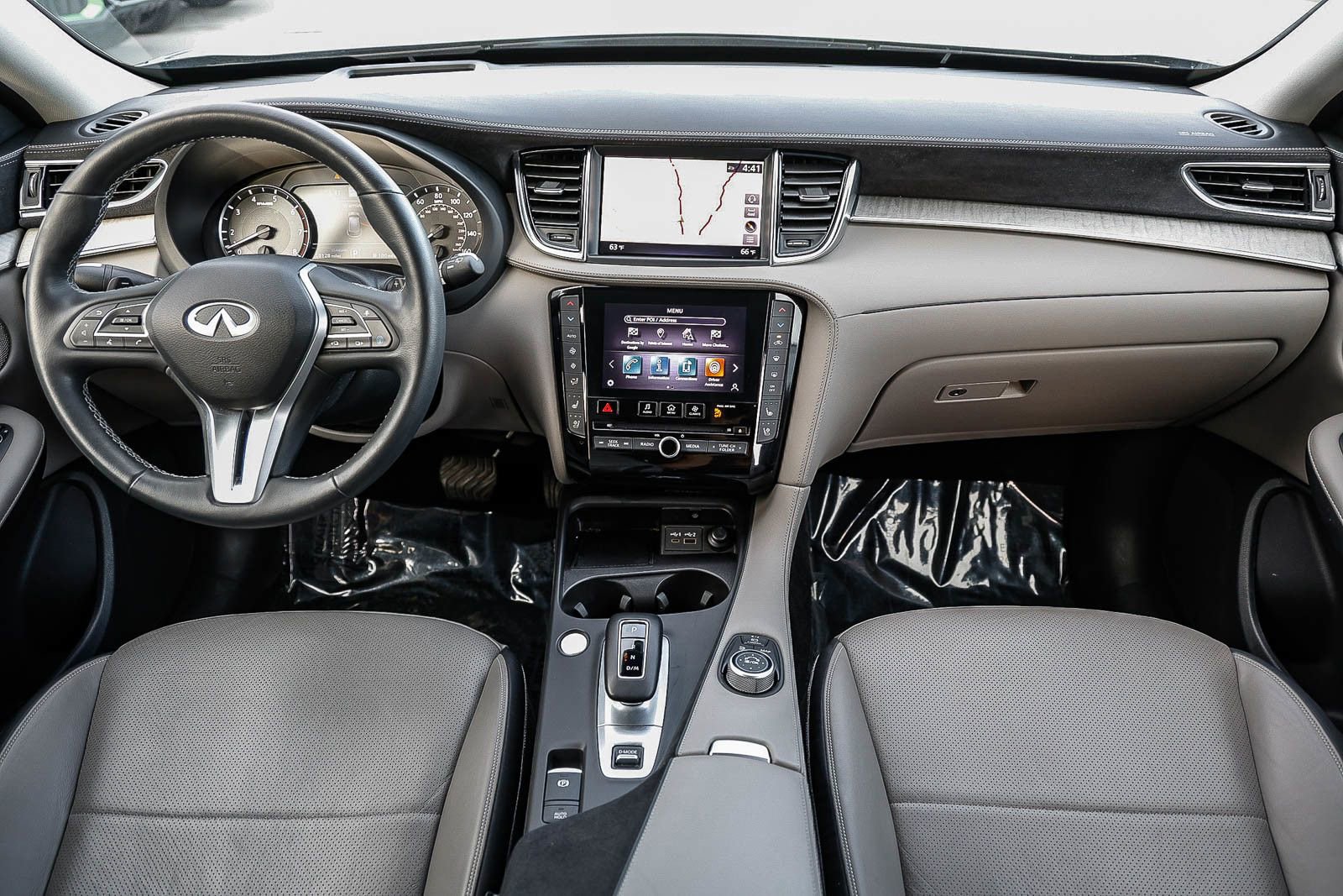 Used 2023 INFINITI QX50 Sensory image 10