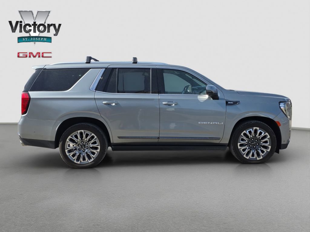 Used 2023 GMC Yukon Denali Ultimate image 18