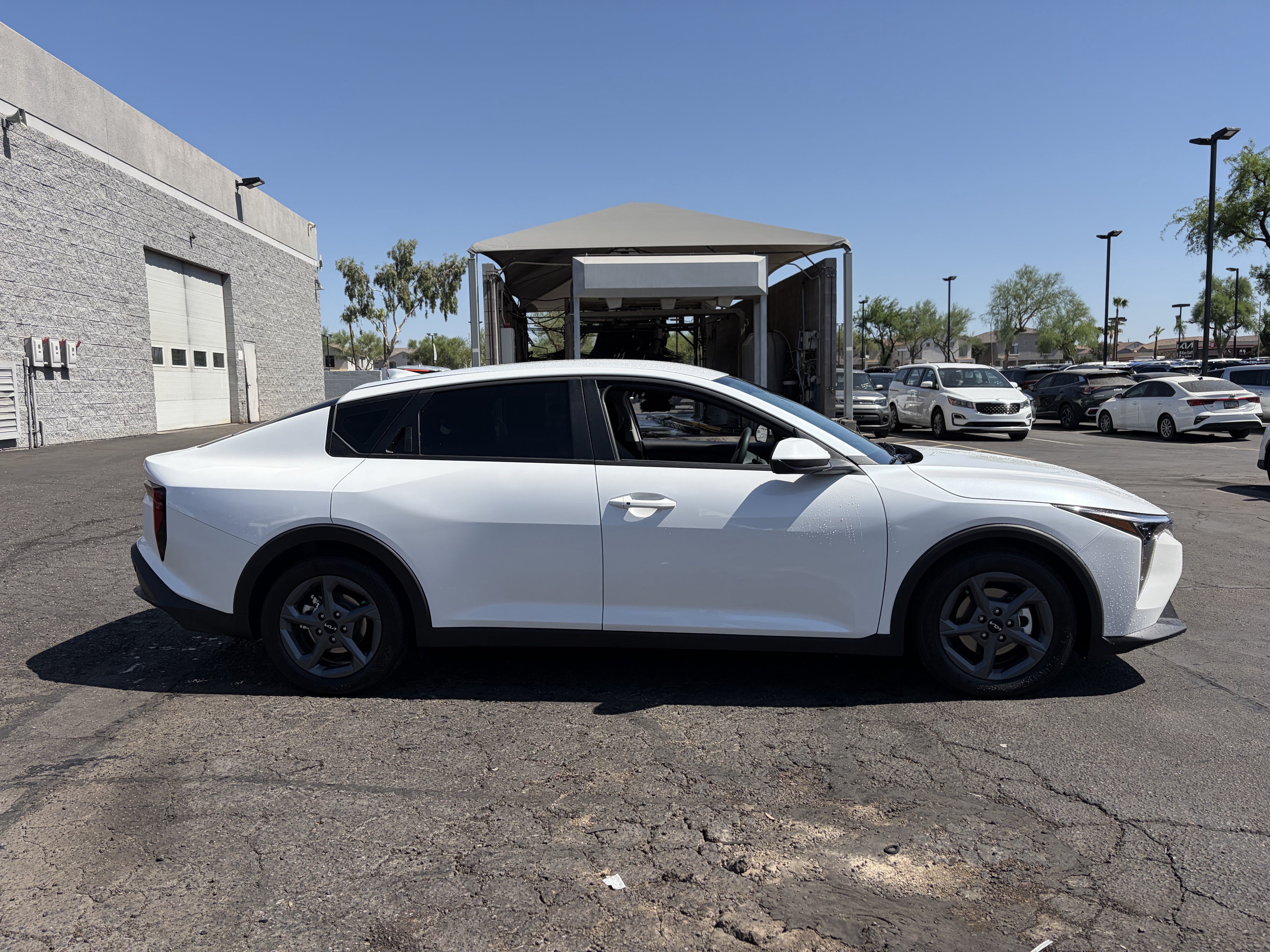 New 2026 Kia K4 FWD image 2