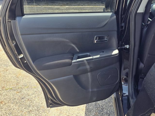 Used 2023 Mitsubishi Outlander Sport AWD image 12