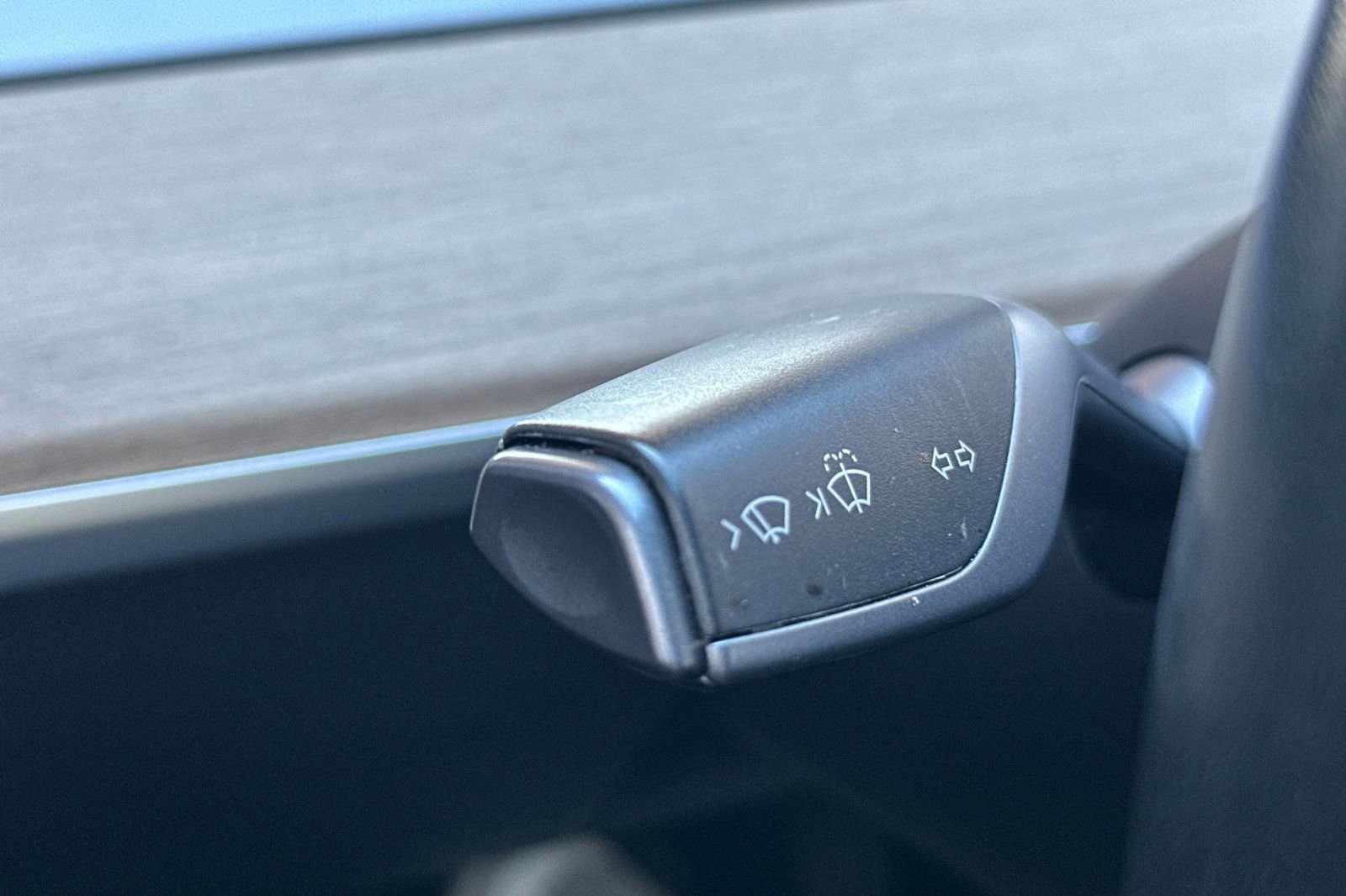 Used 2018 Tesla Model 3 Long Range image 31