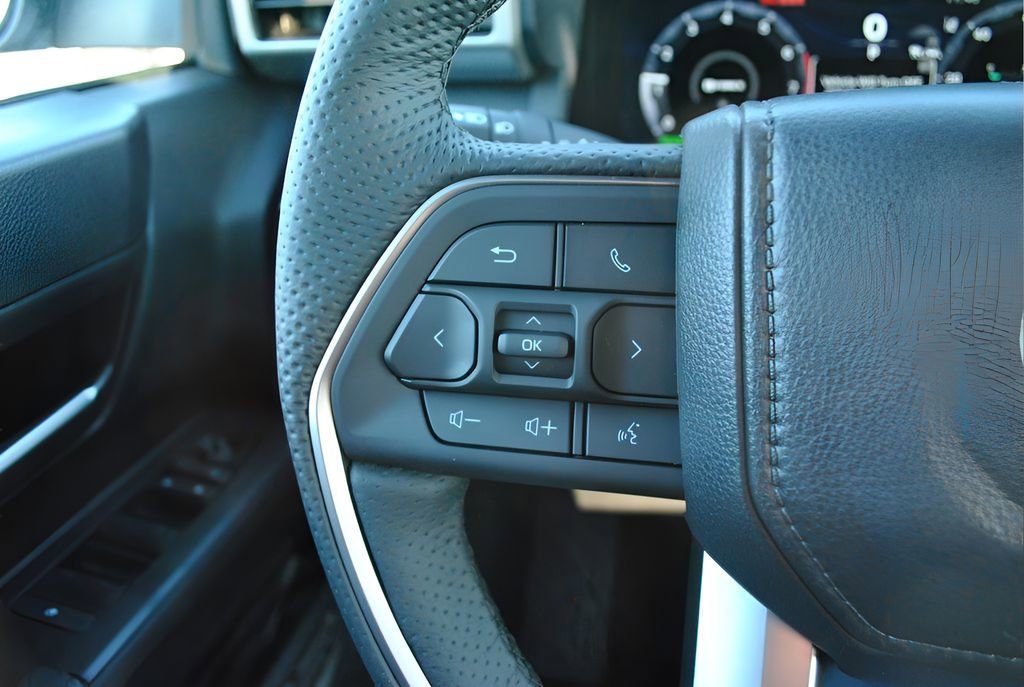 New 2025 Toyota Tacoma TRD Off-Road image 7