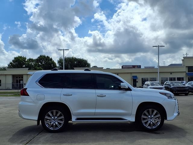 Used 2018 Lexus LX 570 4WD w/ Luxury Package image 21