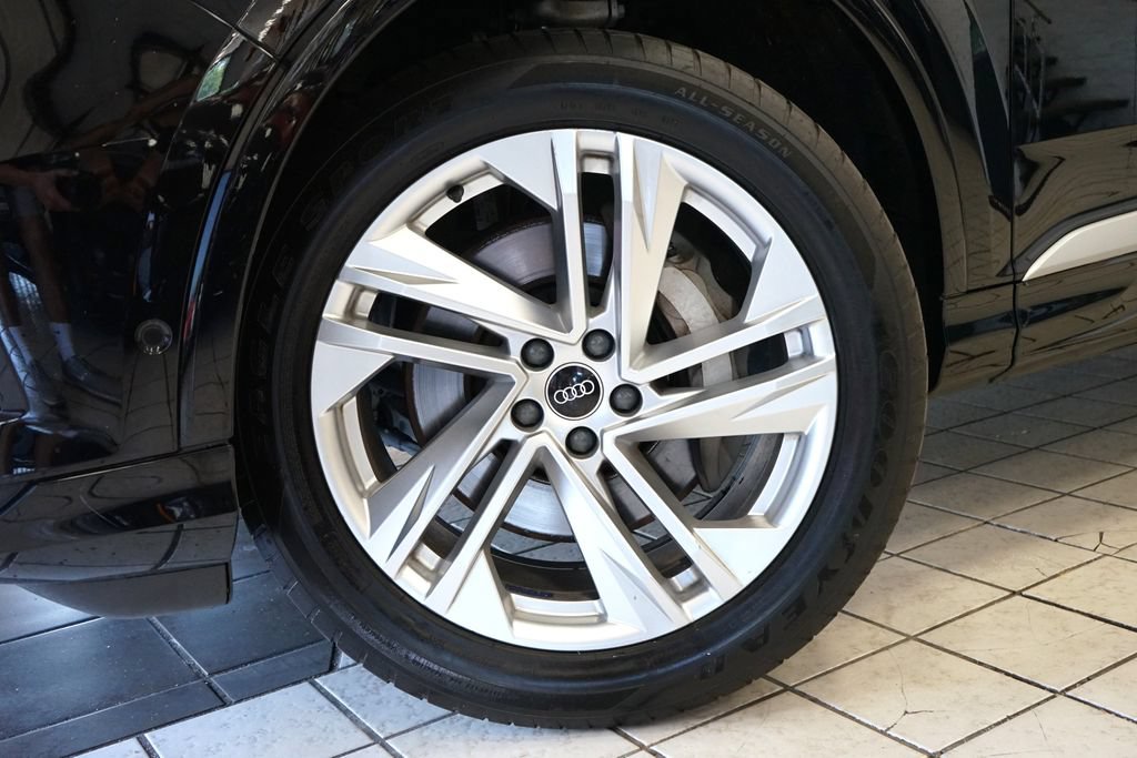 Used 2021 Audi Q7 3.0T Premium Plus AWD/4WD image 59
