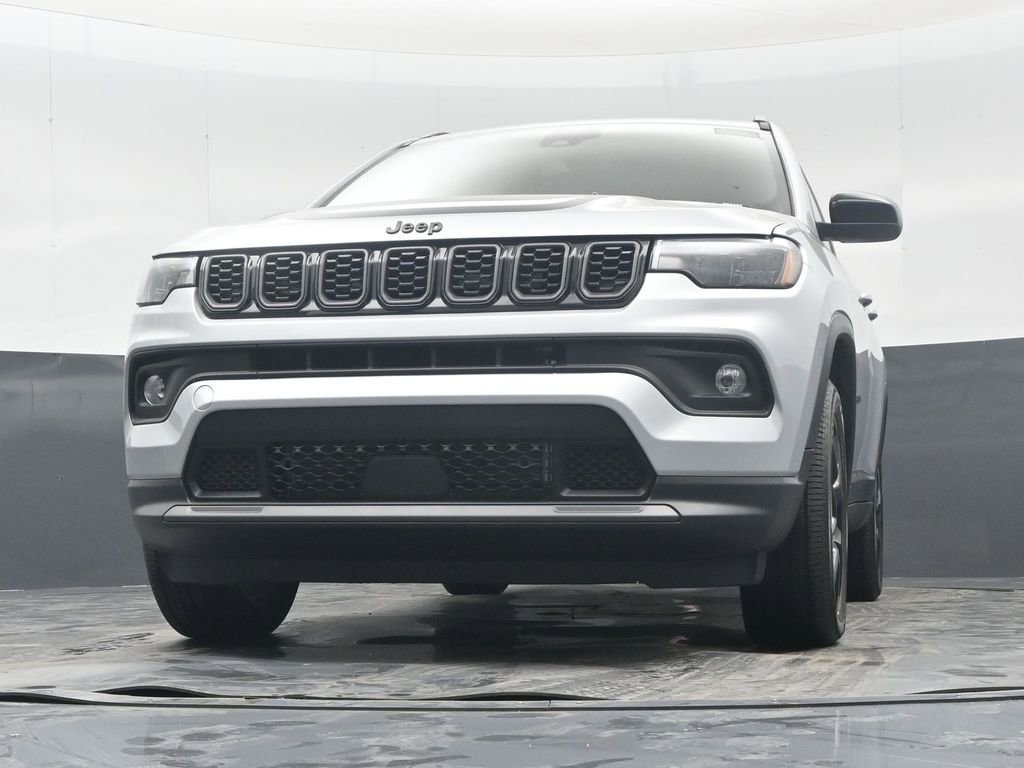 New 2026 Jeep Compass Latitude AWD/4WD image 40