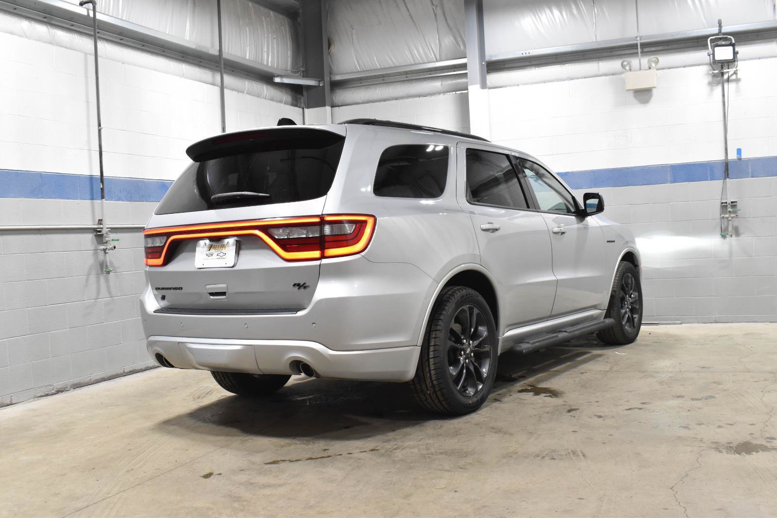Used 2024 Dodge Durango R/T AWD/4WD image 32