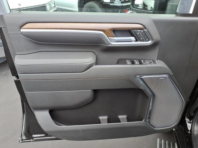 New 2026 Chevrolet Silverado 2500 High Country w/ High Country Premium Package AWD/4WD image 11