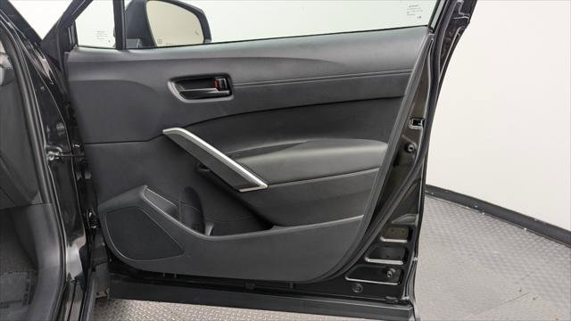 Used 2026 Toyota Corolla Cross LE FWD image 21