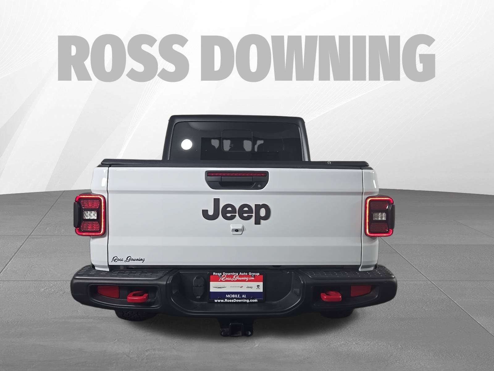 Used 2024 Jeep Gladiator Rubicon w/ Convenience Group AWD/4WD image 5