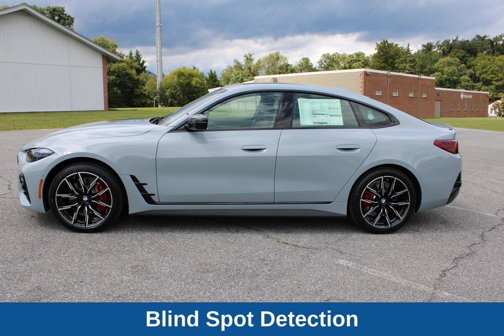 Used 2026 BMW 430i xDrive w/ M Sport Package AWD/4WD image 7