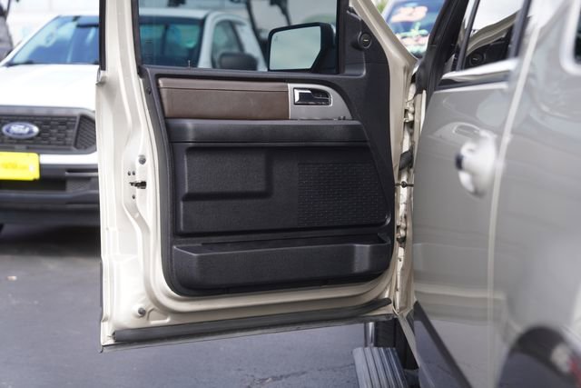 Used 2017 Ford Expedition EL King Ranch image 33