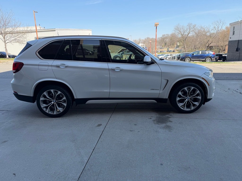 Used 2017 BMW X5 xDrive35d image 8