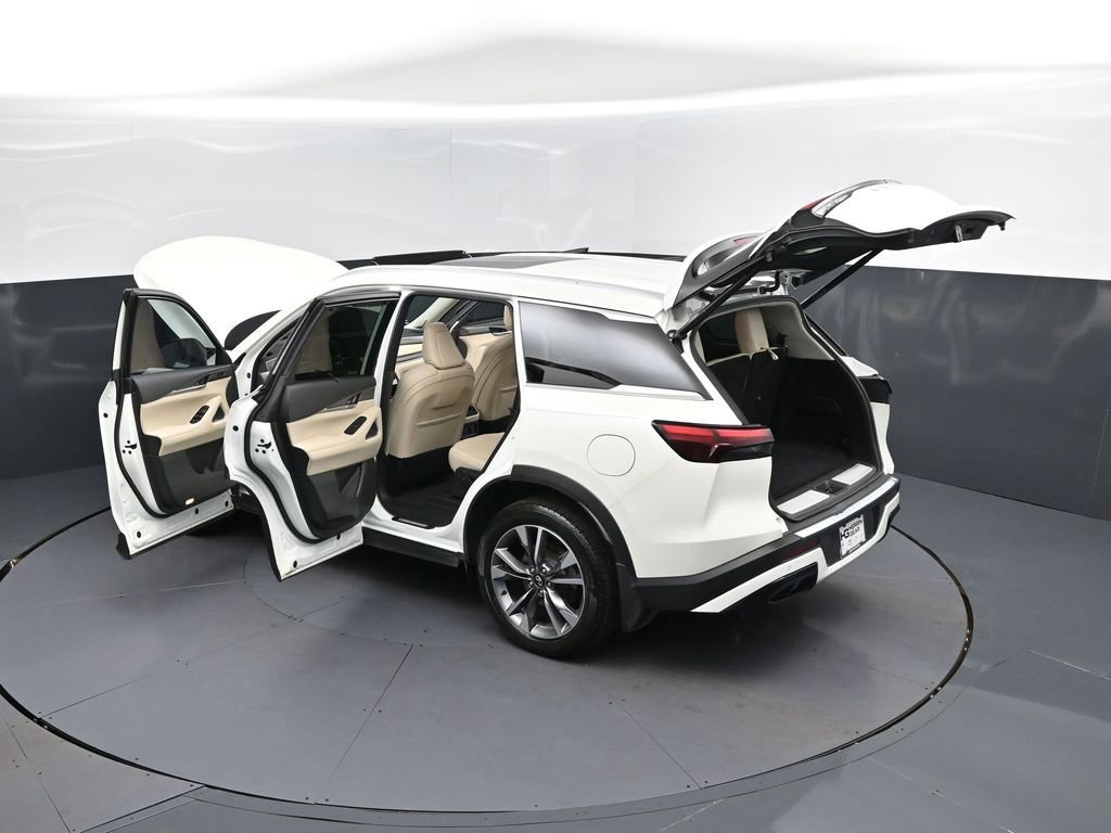 Certified 2023 INFINITI QX60 Luxe w/ Vision Package FWD image 49