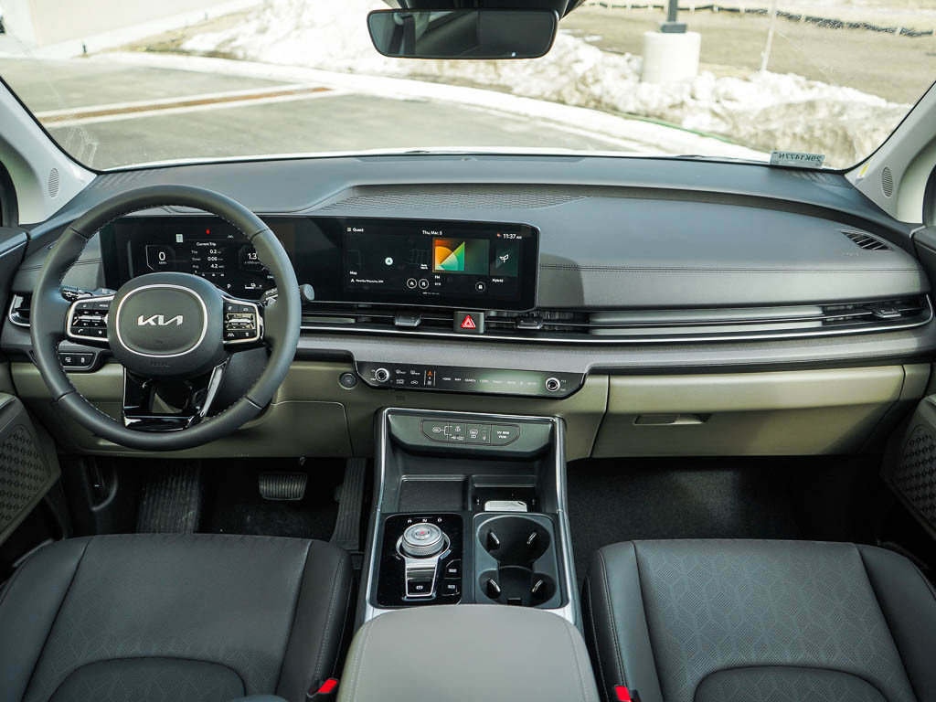 New 2026 Kia Carnival SX FWD image 15