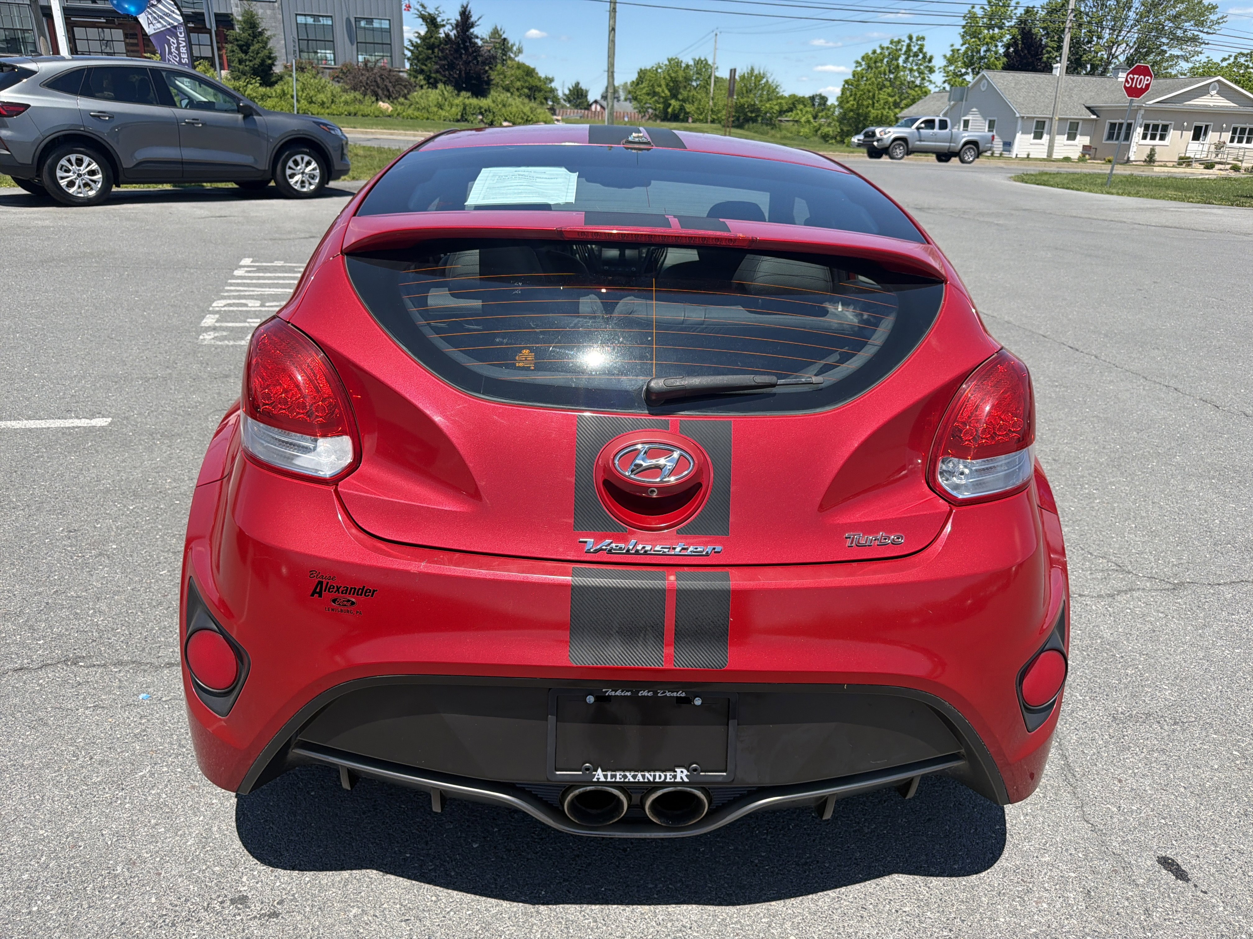 Used 2016 Hyundai Veloster Turbo FWD video 4