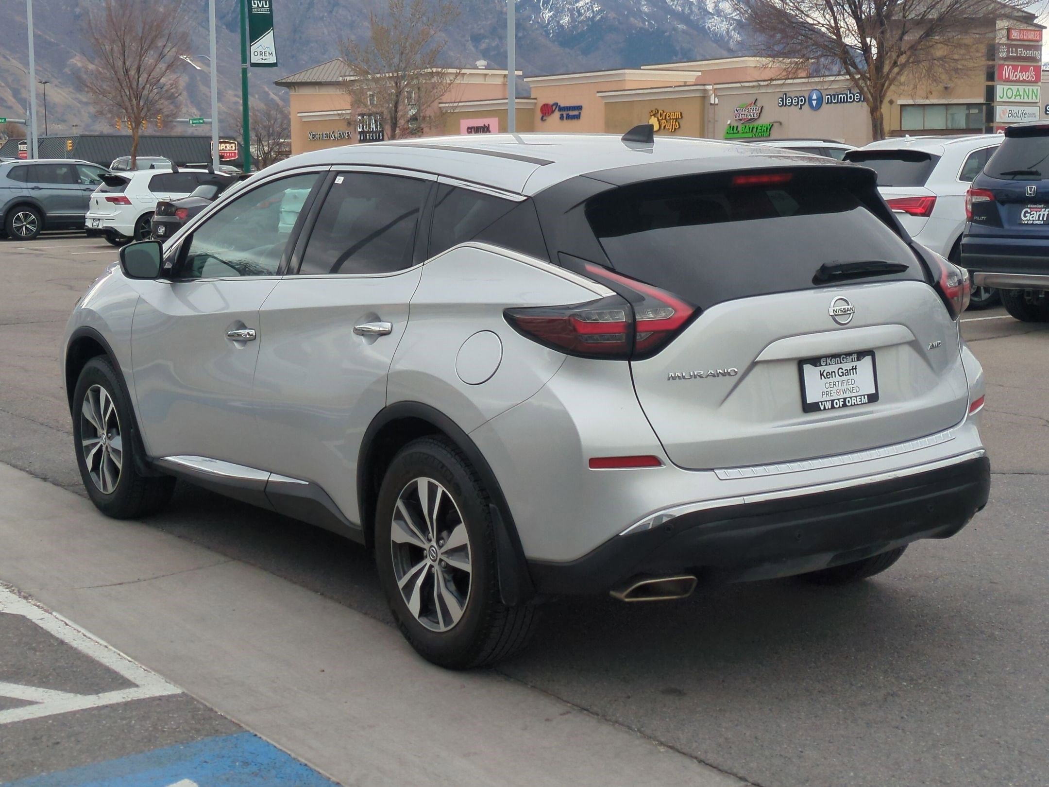 Used 2022 Nissan Murano S image 9