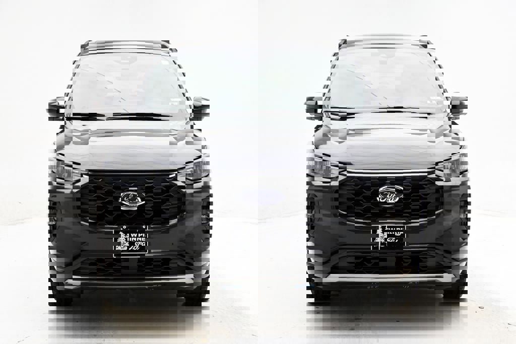 Used 2023 Ford Escape ST-Line Select w/ Tech Pack #2 image 4