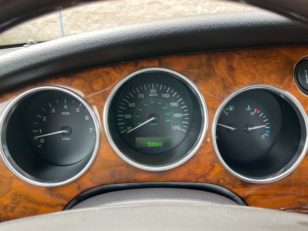 Used 2005 Jaguar XK8 Convertible image 31