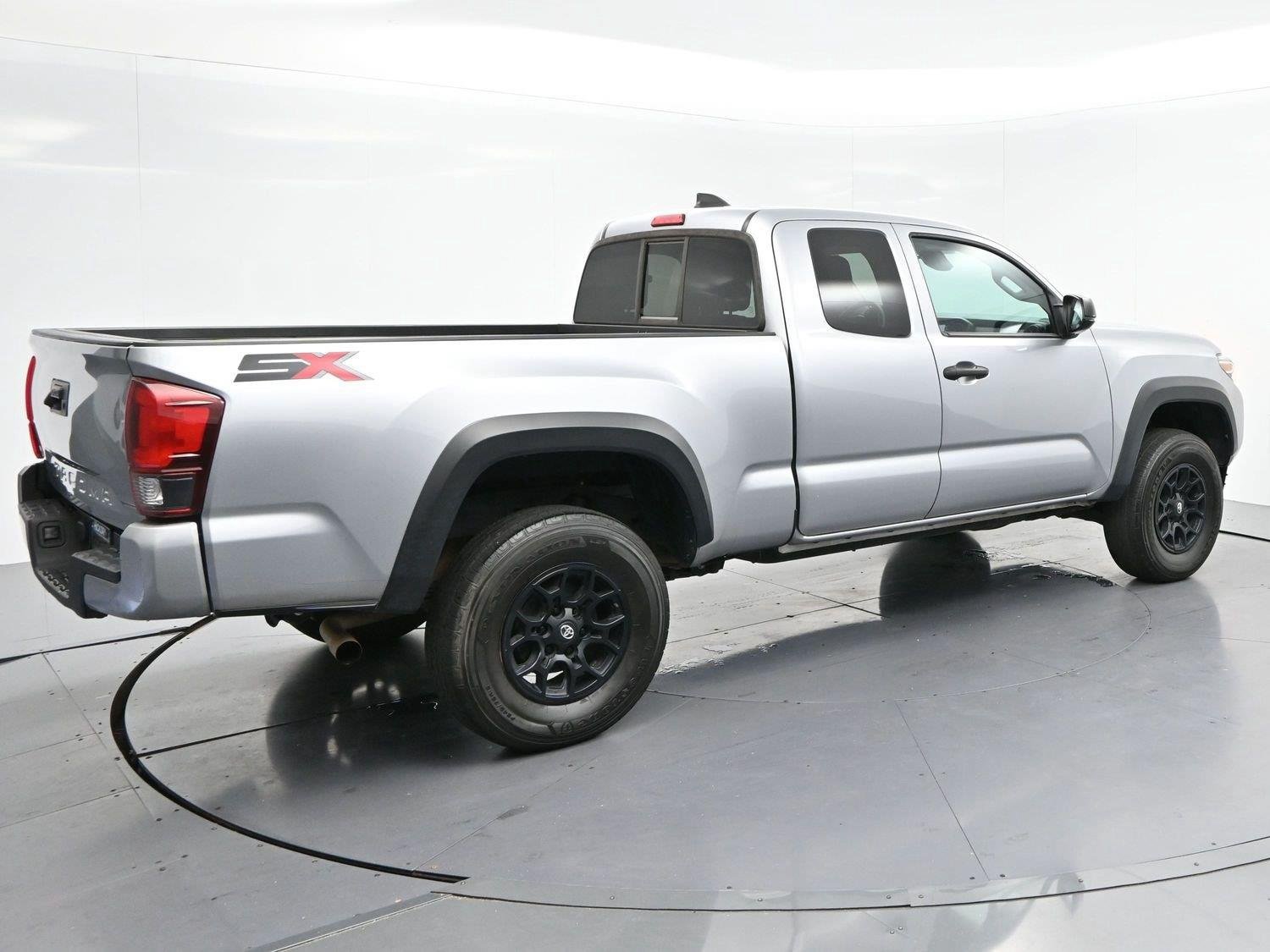 Used 2021 Toyota Tacoma SR w/ SX Package RWD image 7