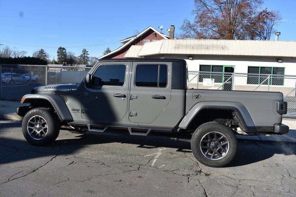 Used 2022 Jeep Gladiator Willys image 9