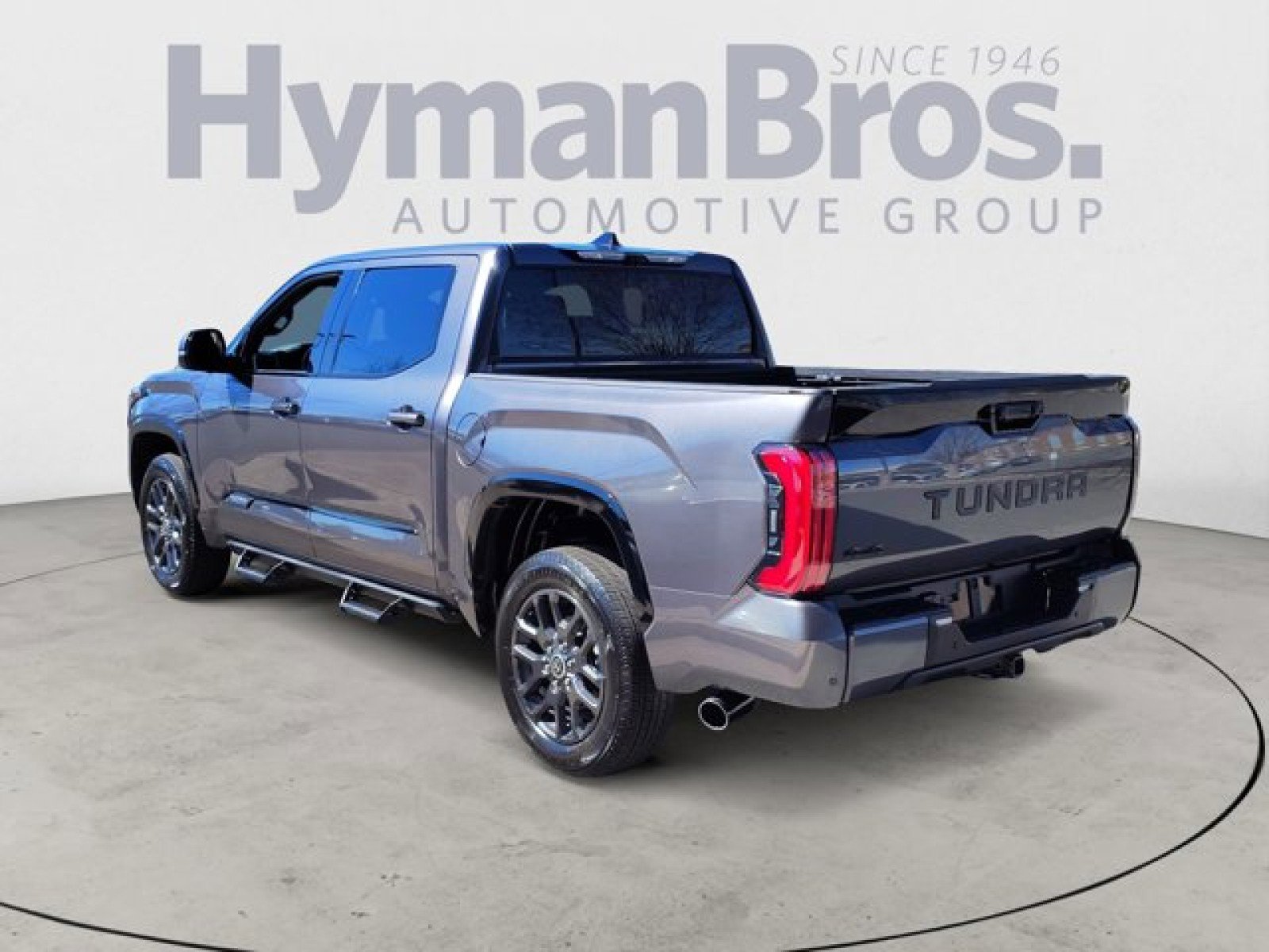 Used 2023 Toyota Tundra Platinum AWD/4WD image 5
