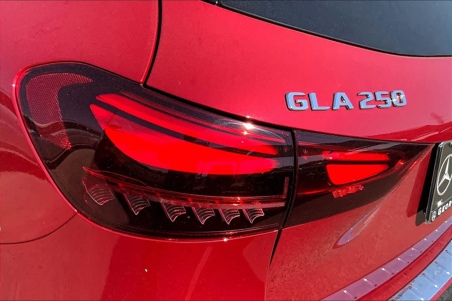 New 2025 Mercedes-Benz GLA 250 image 6