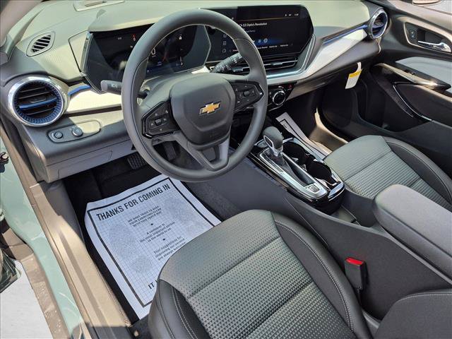New 2026 Chevrolet Trax LT FWD image 3
