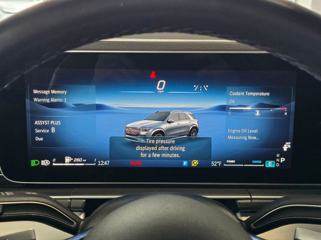 Used 2025 Mercedes-Benz GLE 350 4MATIC image 29