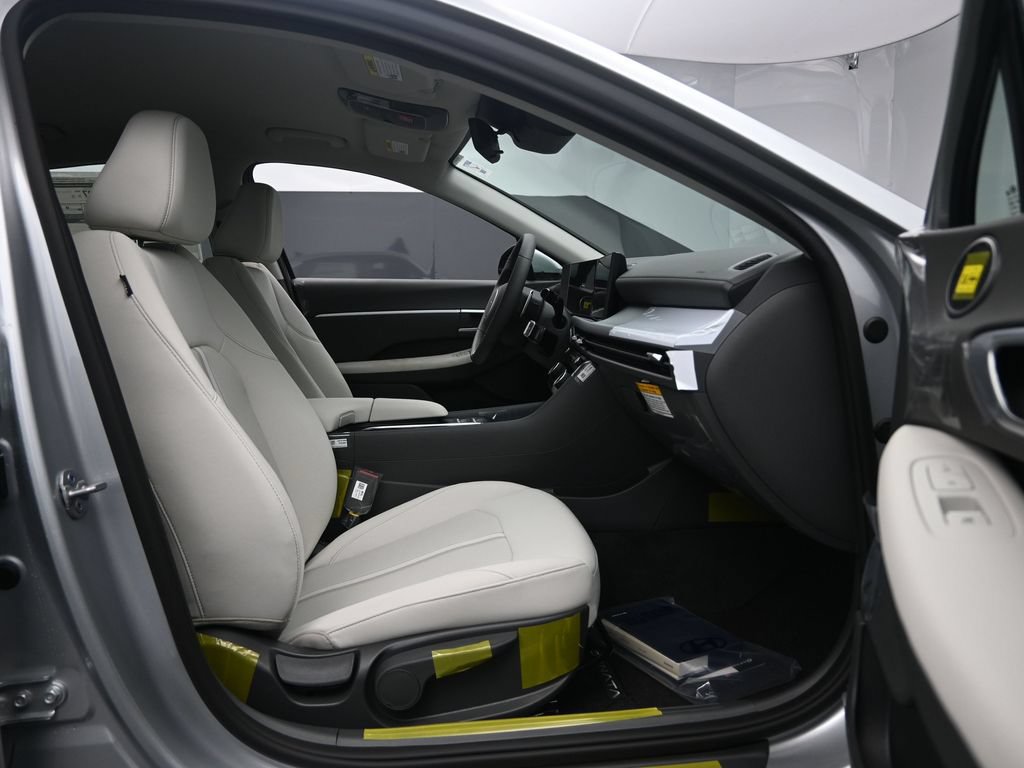 New 2026 Hyundai Sonata SEL AWD/4WD image 31