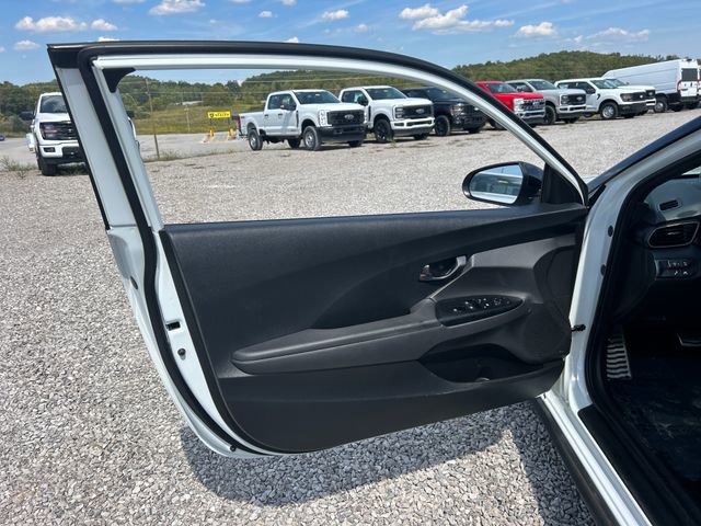 Used 2019 Hyundai Veloster Turbo Ultimate image 29