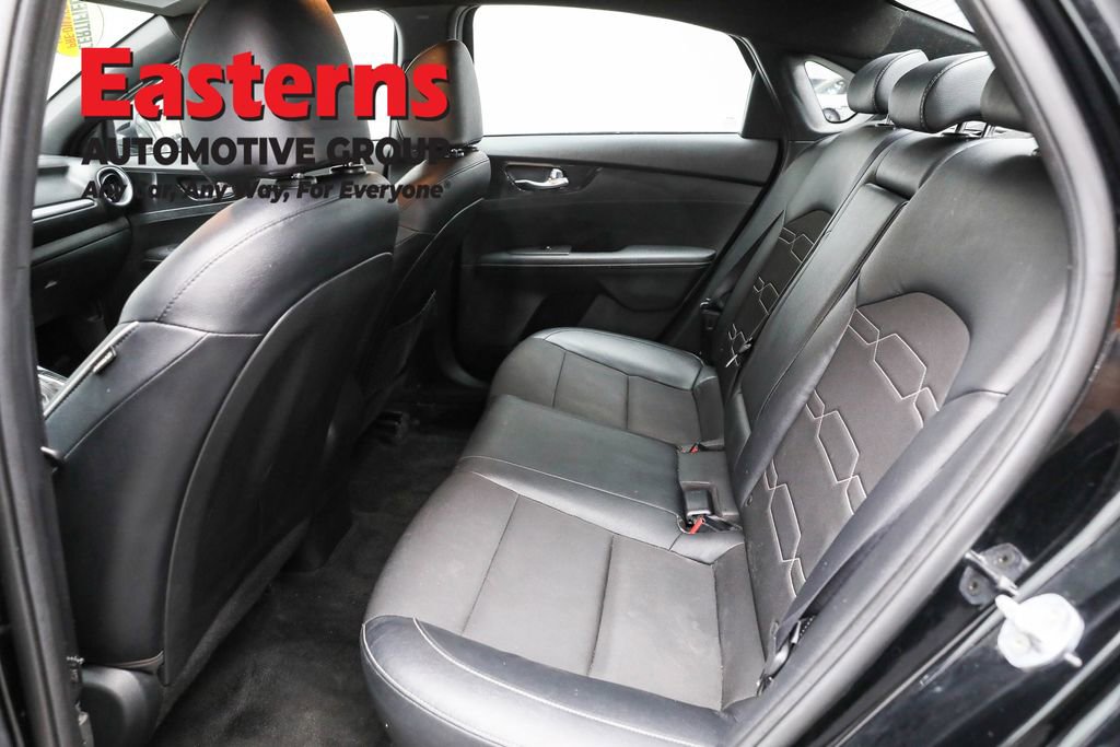 Used 2023 Kia Forte GT-Line image 21