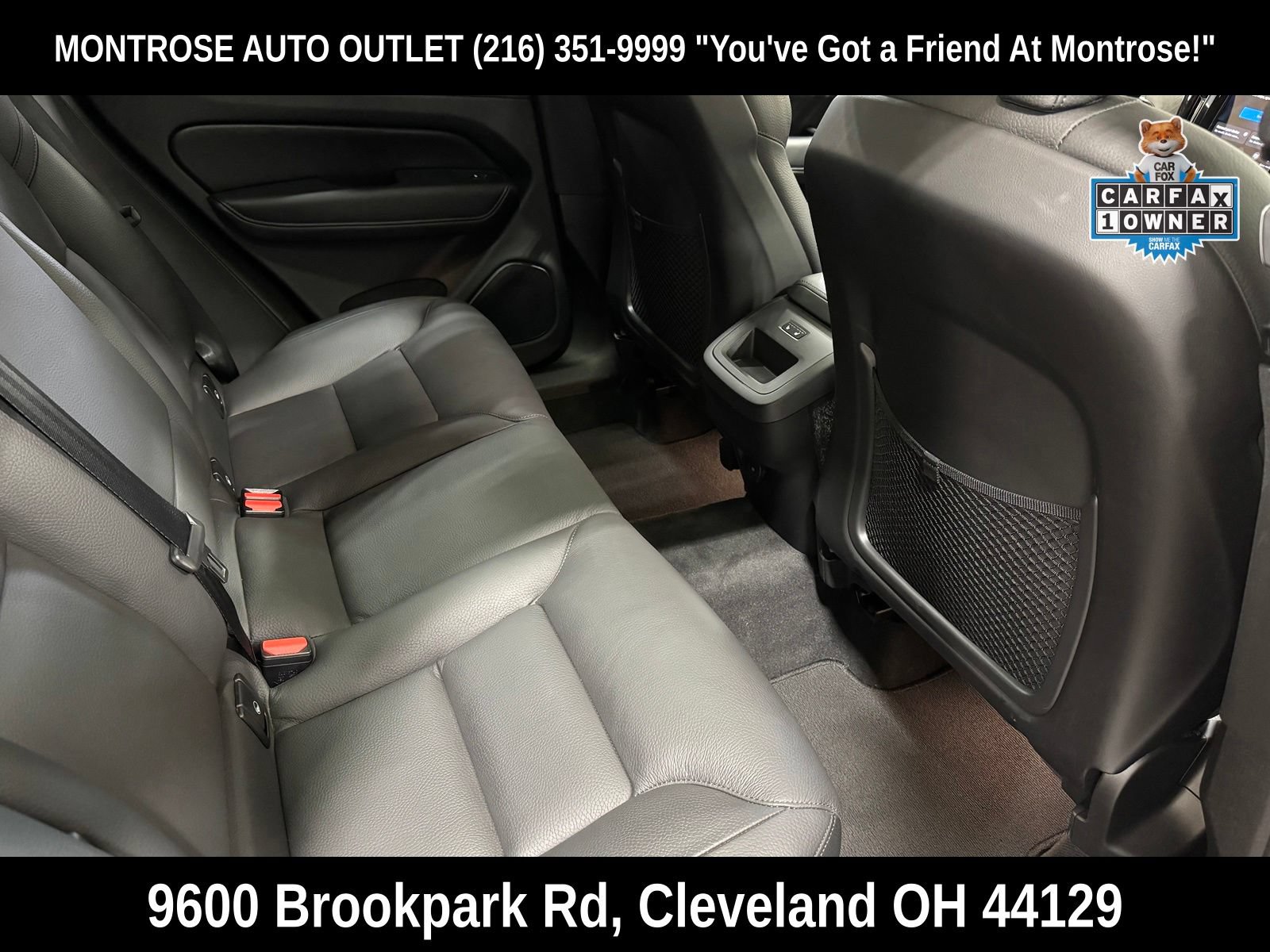 Certified 2025 Volvo XC60 B5 Plus w/ Climate Package AWD/4WD image 44