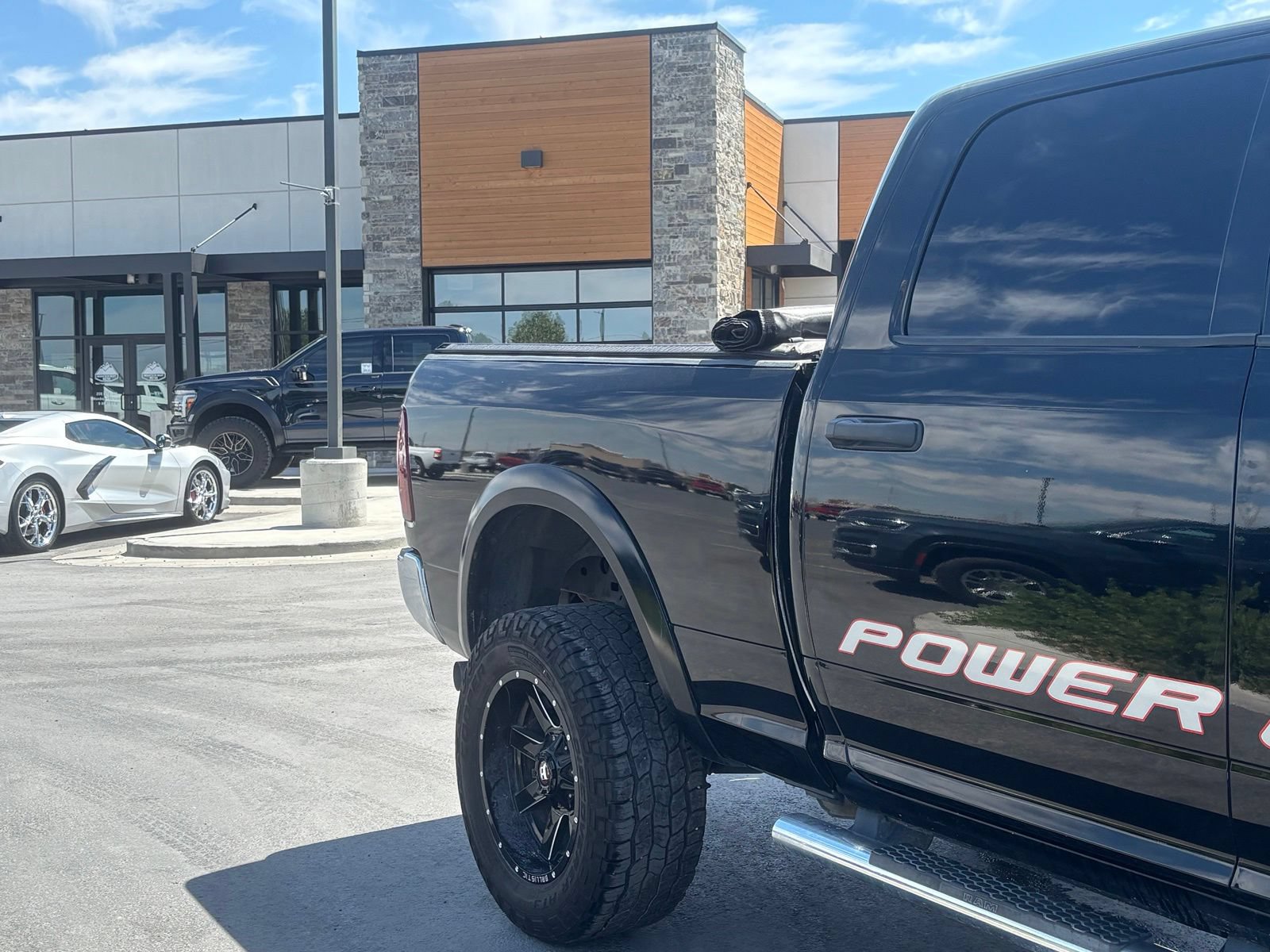 Used 2015 RAM 2500 Power Wagon w/ Comfort Group AWD/4WD image 3