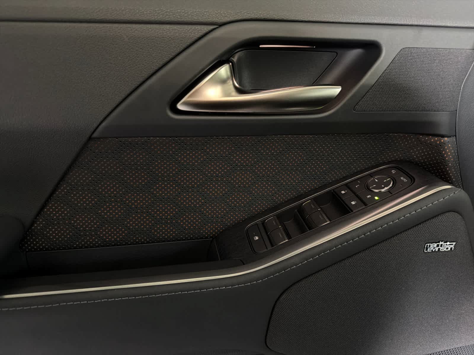 New 2026 Lexus GX 550 AWD/4WD image 12