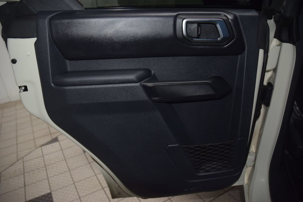 Used 2025 Ford Bronco Outer Banks AWD/4WD image 48